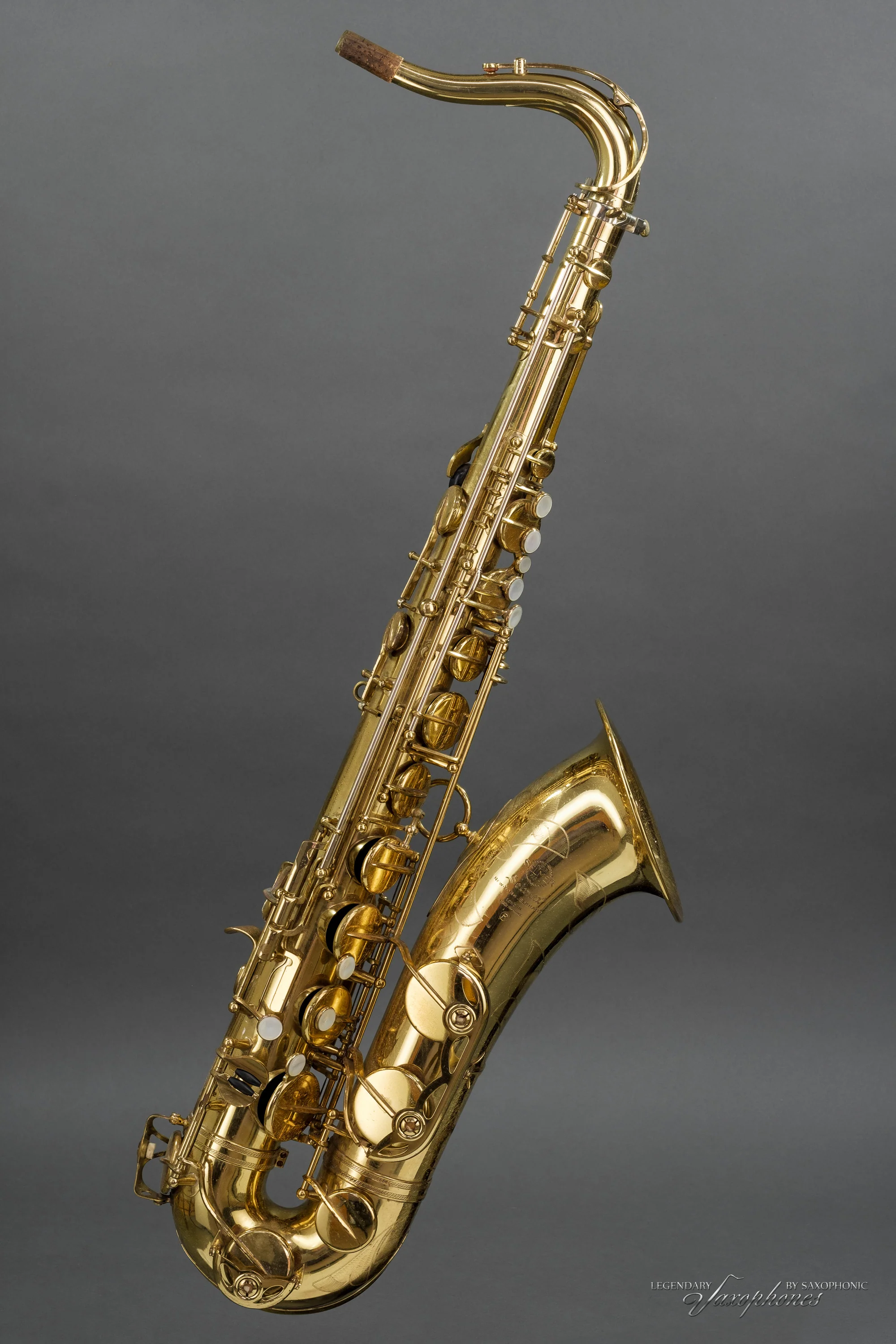 Saxophone SELMER Ténor Mark VI (1965) n°122435, verni - Professionnel (Orchestre WDR) - Saxophonic - Image 2